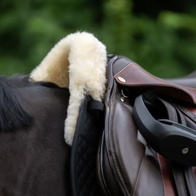Schabracke - Lammfell mit innenliegenden Taschen